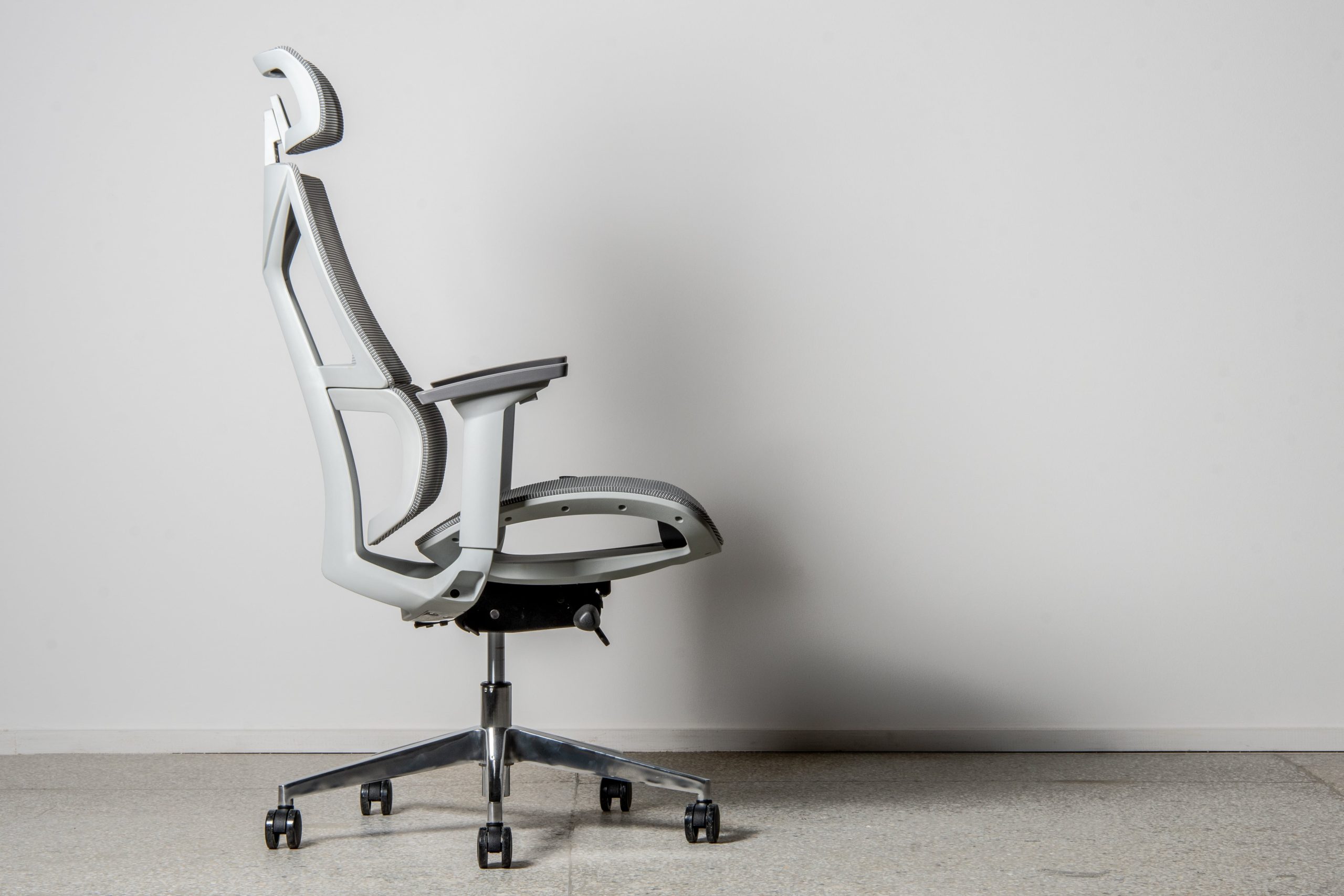 office-chairs-tin-full-mesh-conturio-b2b